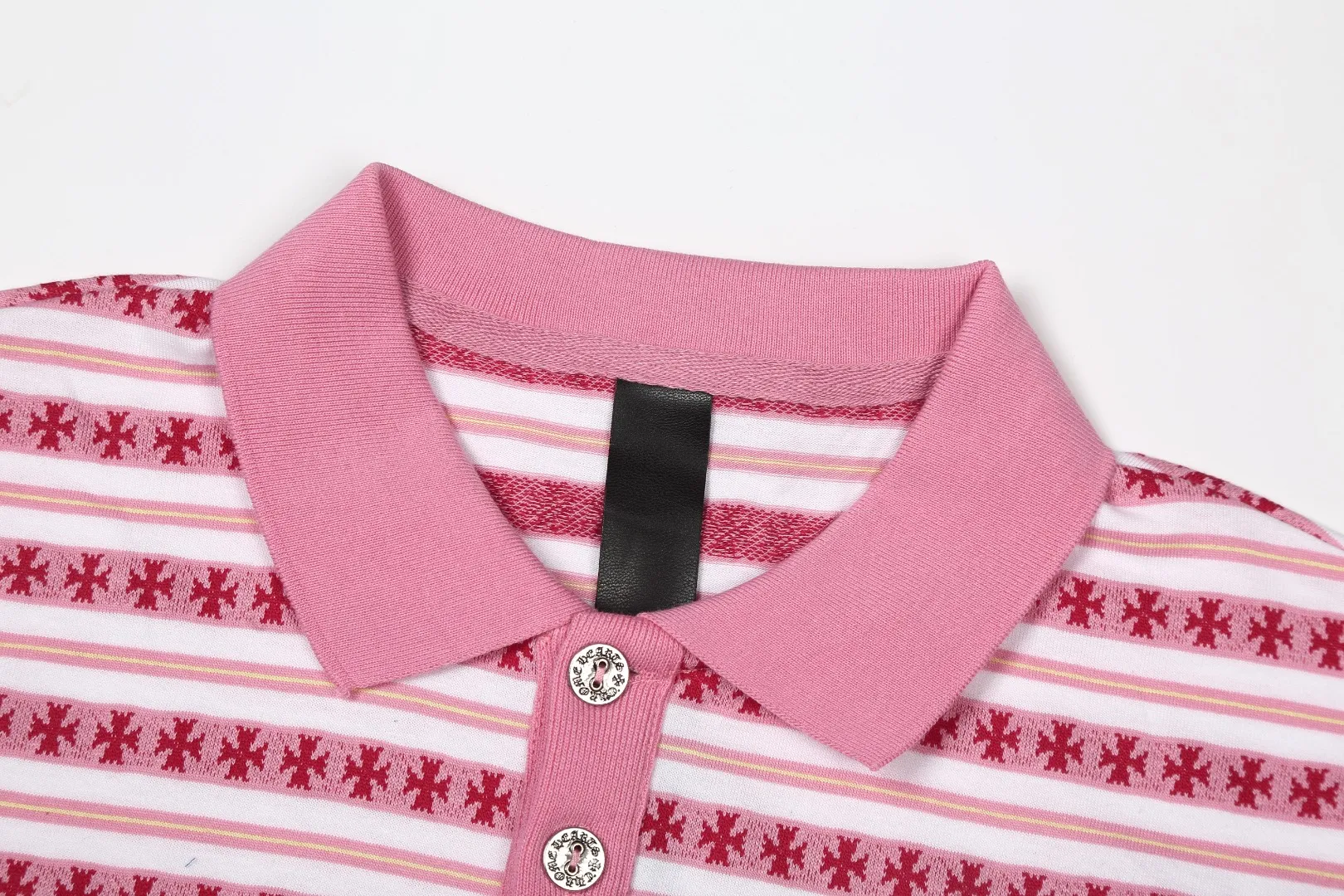 P210 White background picture [Popular item] Code: 25020# Color: Black/Pink/Blue Size: S to - CH Croix heart niche design cross jacquard striped long sleeves brings striped Polo to Next Levels. Loose fit. Same style for men and women. Lazy and casual. Street style. Three colors. Customized style.